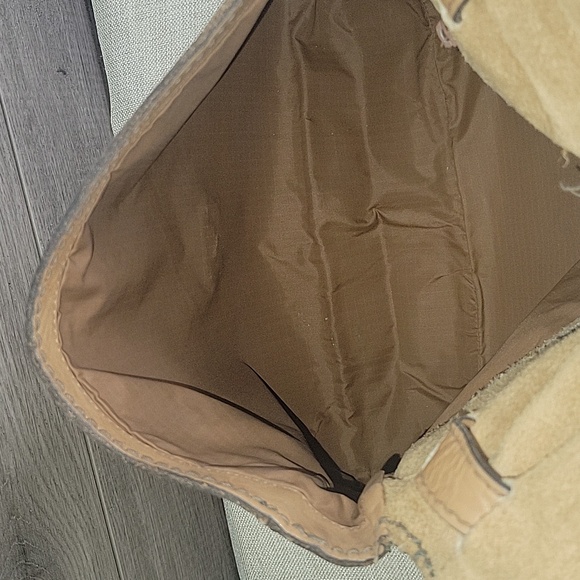 Vintage Frye Tan Leather Flap Front Shoulder Bag - Picture 10 of 13